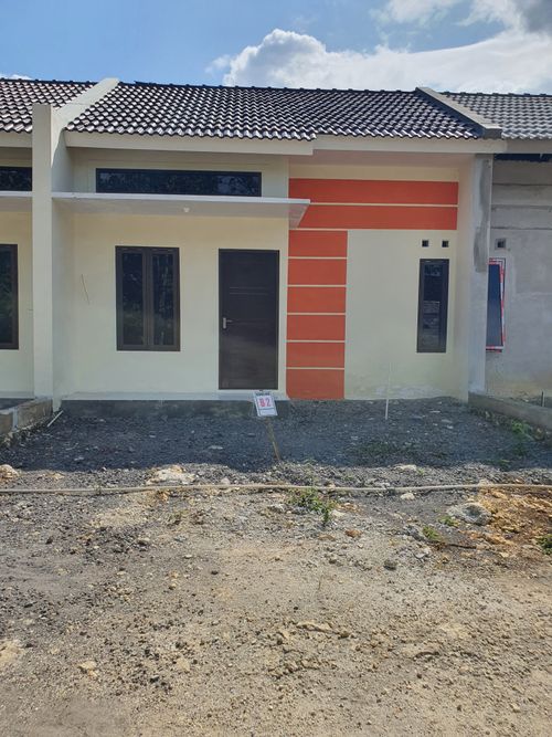foto contoh rumah perumahan PESONA DEWI SINTA