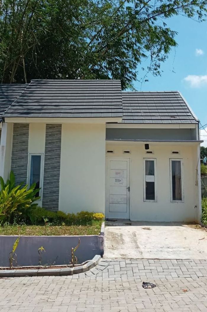 foto tampak rumah tipe 30/60 (181) Subsidi perumahan DUTA HARMONI (Tahap 2)