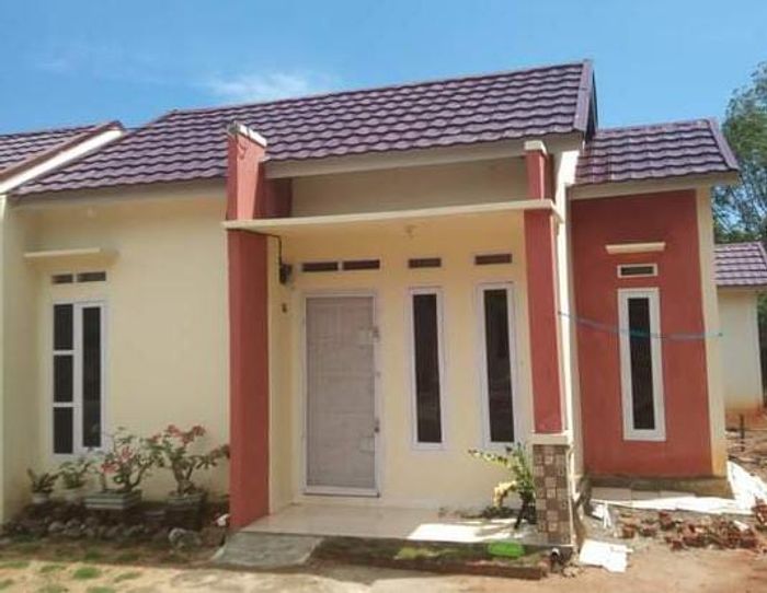 foto tampak rumah tipe 36 perumahan SWARNA BHUMI 4
