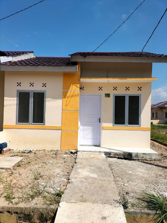 foto tampak rumah tipe LILY perumahan SUKOMORO CITY