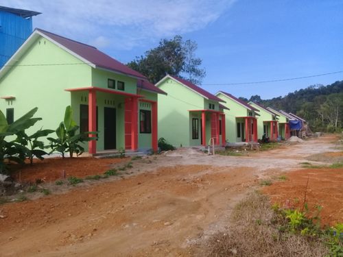 foto posisi tengah perumahan CAHYA PERMATA 4