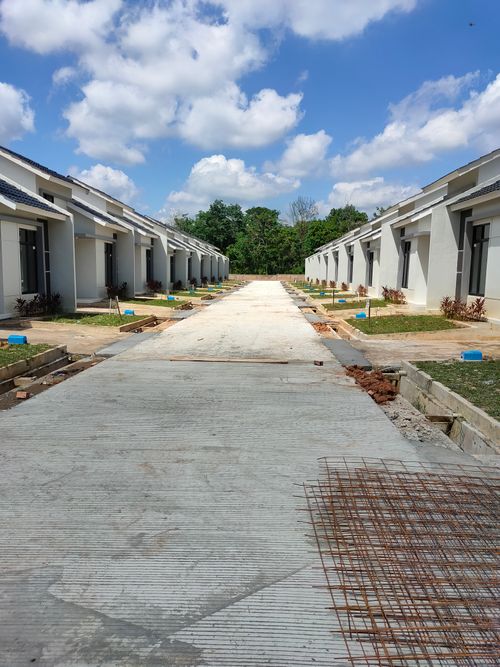 foto posisi tengah perumahan PERMATA RESIDENCE 2