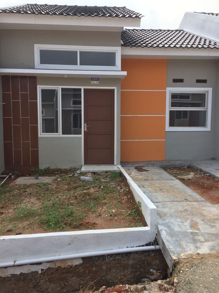 foto tampak rumah tipe Subsidi perumahan Grand Viona Kuripan