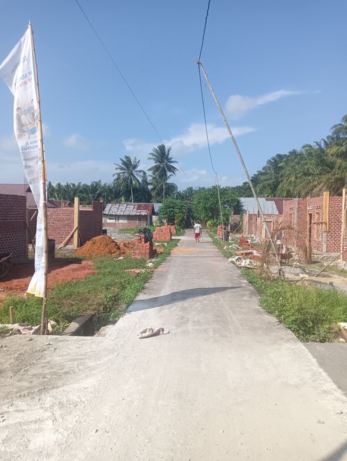 foto posisi tengah perumahan MANDA INDAH RESIDENT