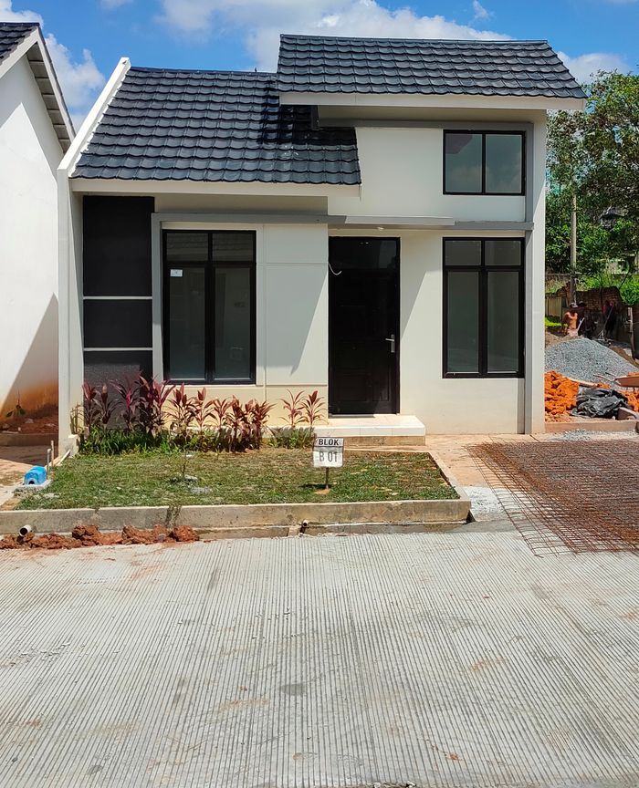 foto tampak rumah tipe RHS 36 perumahan PERMATA RESIDENCE 2