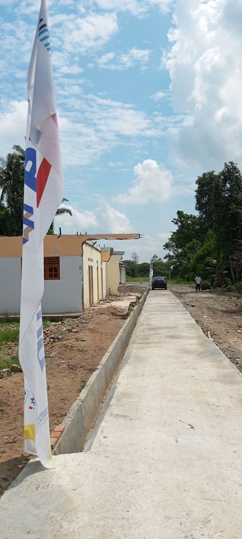 foto gerbang perumahan EMRIZ RESIDENCE