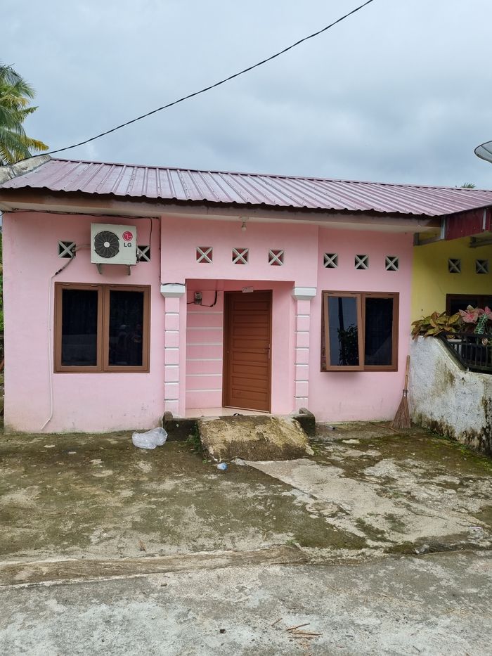 foto tampak rumah tipe 36 perumahan Graha Asido Daharo 2