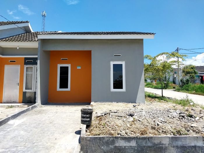 foto tampak rumah tipe 21/94 2023 perumahan PURI ARRAYA