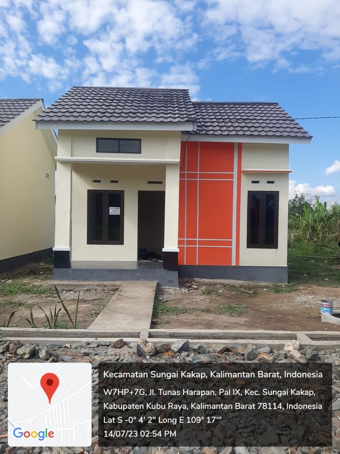 foto tampak rumah tipe 36 perumahan BORNEO ICON RESIDENCE 8