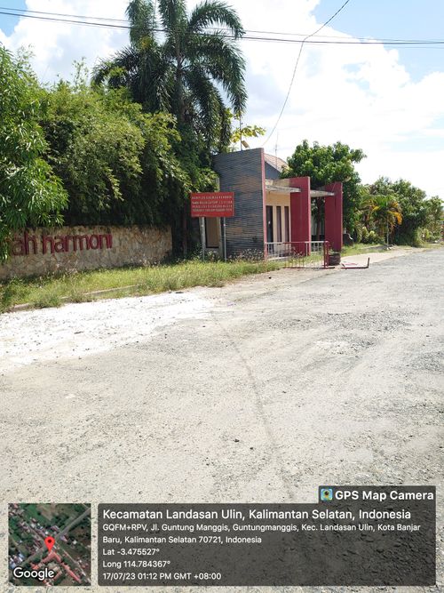 foto gerbang perumahan Roemah Harmoni