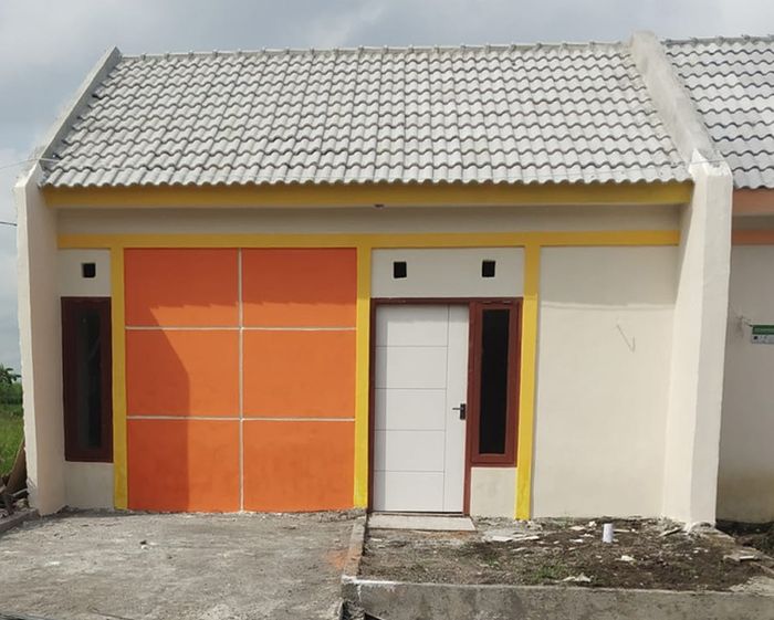 foto tampak rumah tipe 30 / 60 PMK 2023 perumahan GRAHA KEDUNG BARU
