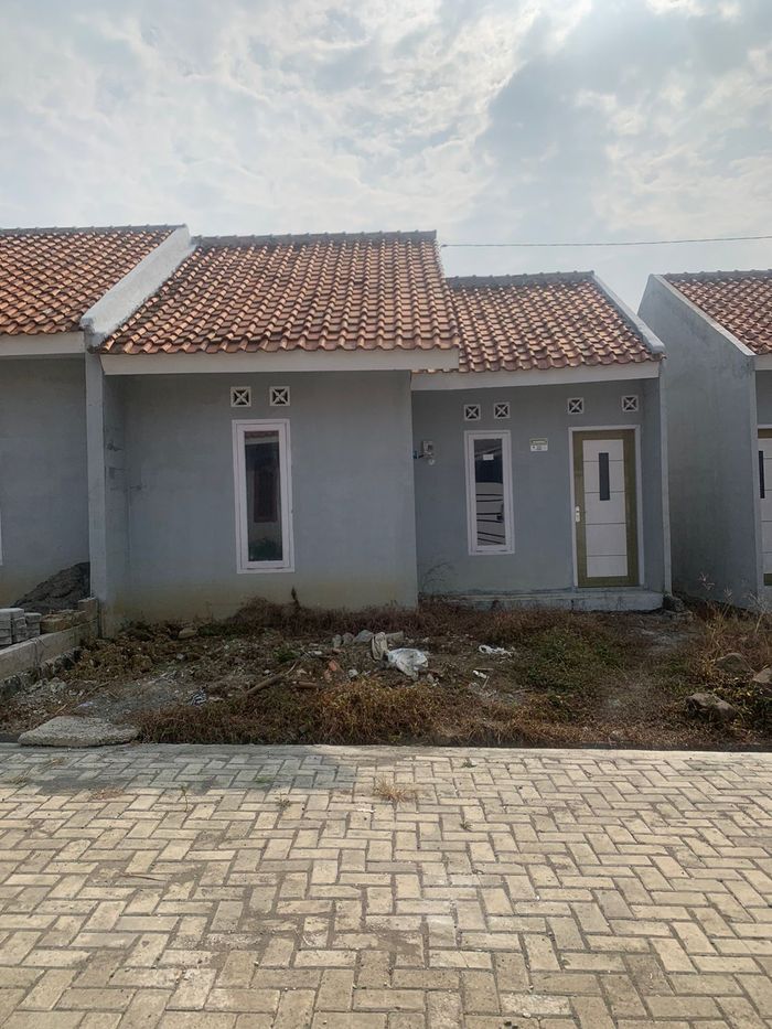 foto tampak rumah tipe 30/60 perumahan GRAND MAHKOTA SULTAN 3