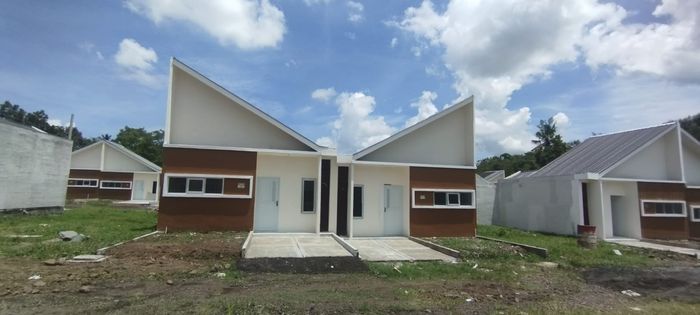foto tampak rumah tipe Subsidi 3 perumahan Sundana Village