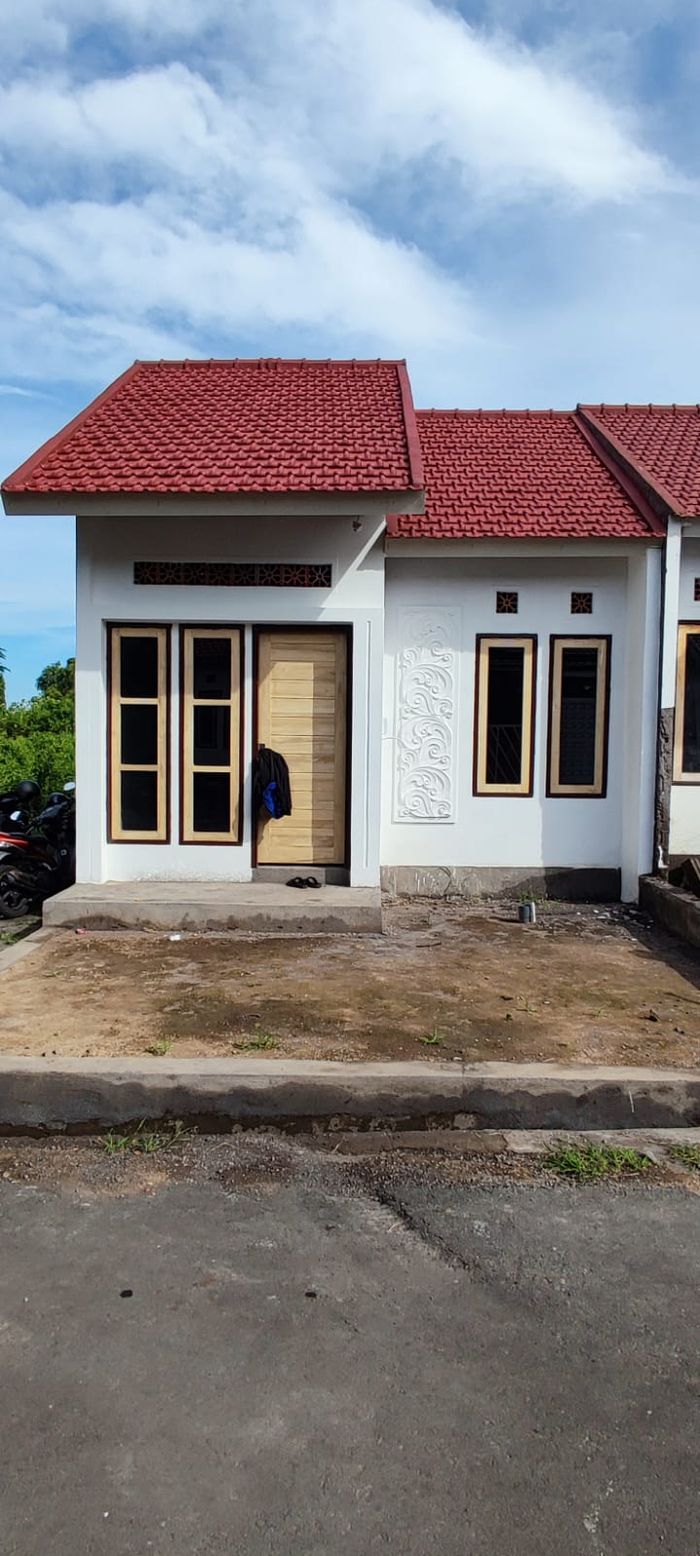 foto tampak rumah tipe 30/70 SF (PMK 2023) perumahan PANJI SHANTI 3