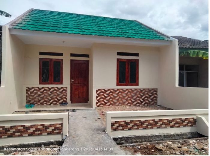foto tampak rumah tipe GRIYA JUNTI ASRI 1 perumahan GRIYA JUNTI ASRI 1