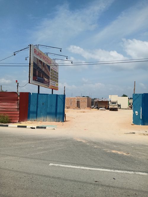 foto gerbang perumahan NICOLIA