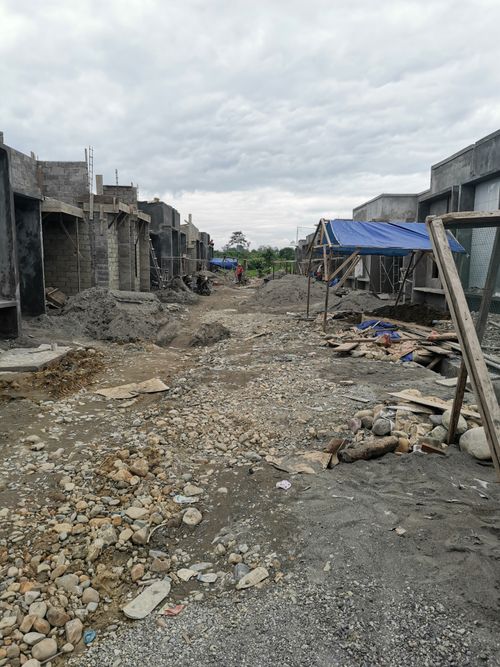 foto posisi tengah perumahan CENDRAWASIH TIMIKA RESIDENCE