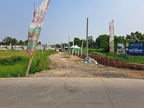 foto gerbang perumahan Grand Madani Residence 3
