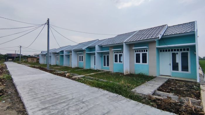 foto tampak rumah tipe 22/72 perumahan Villa Gading Harapan 3