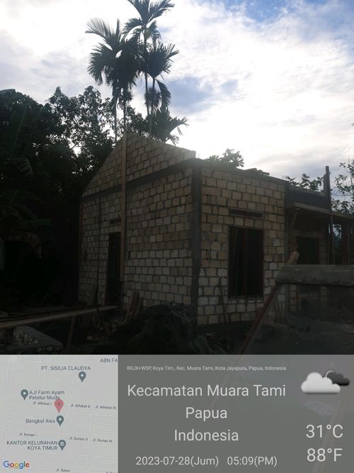 foto contoh rumah perumahan Mutiara Koya Timur