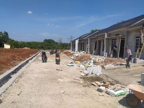 foto posisi tengah perumahan TRUSMILAND SUBANG