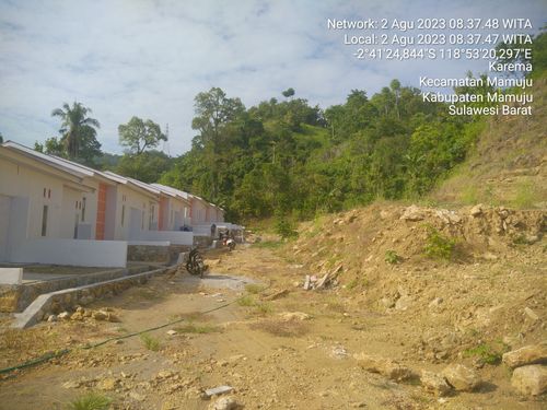 foto posisi tengah perumahan GRIYA PINISI