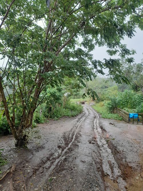 foto gerbang perumahan BUKIT INDAH ASRI