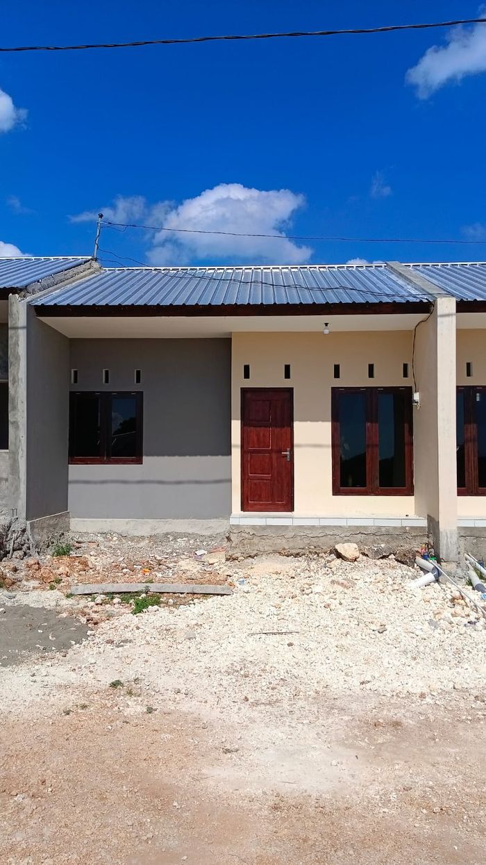 foto tampak rumah tipe RHEA 1 perumahan OSMOKLAND