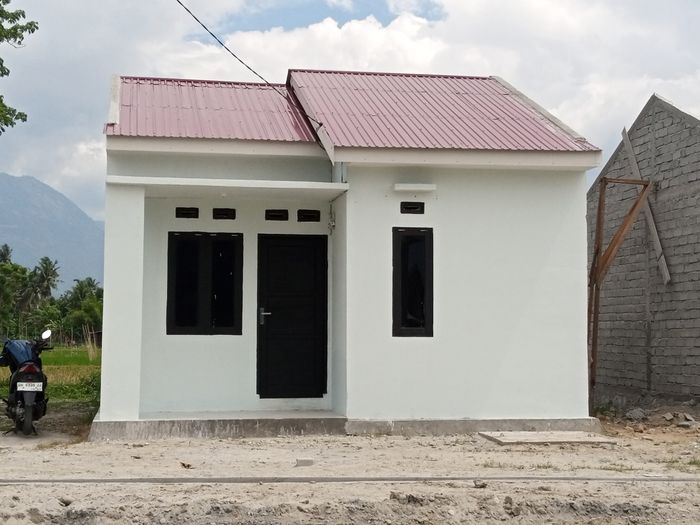 foto tampak rumah tipe 36 Plus perumahan GRIYA PERMATA