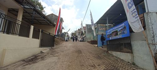 foto posisi tengah perumahan Lembah Bunder Regency