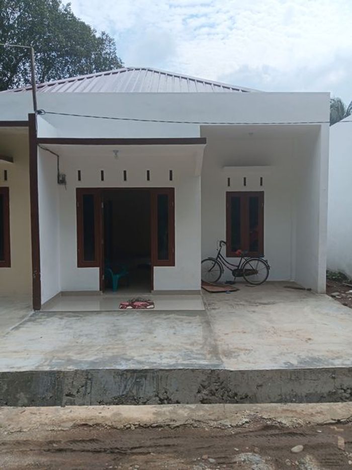 foto tampak rumah tipe SUBSIDI perumahan ANUGERAH RESIDENCE