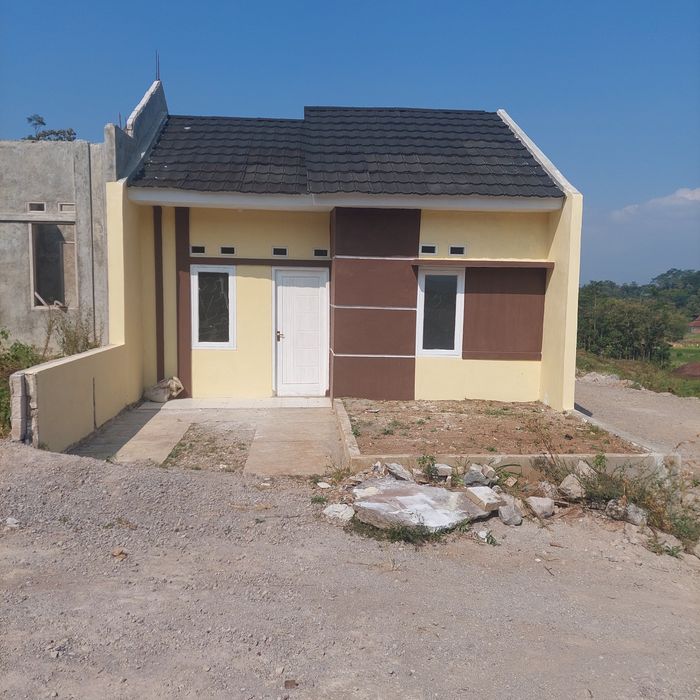 foto tampak rumah tipe 36 perumahan GRAND TUNAS REGENCY