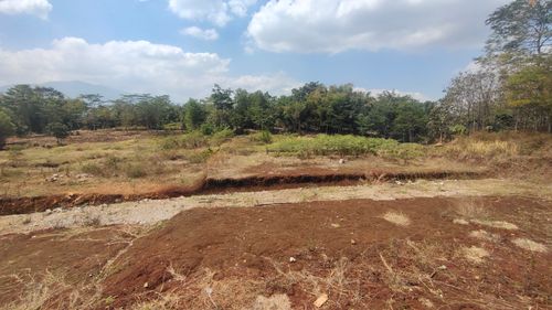 foto posisi tengah perumahan BANYURESMI INDAH PERMAI 2