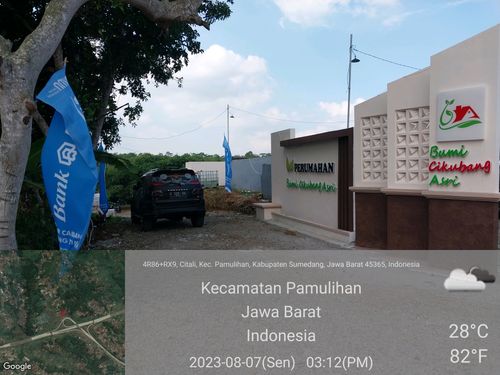 foto gerbang perumahan Bumi Cikubang Asri