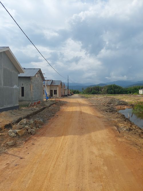 foto gerbang perumahan Villa Indah Tahoa.