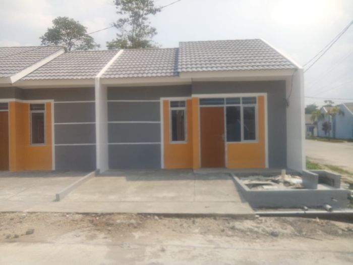 foto tampak rumah tipe 30/60 perumahan Puri Sava Gelam Pakel