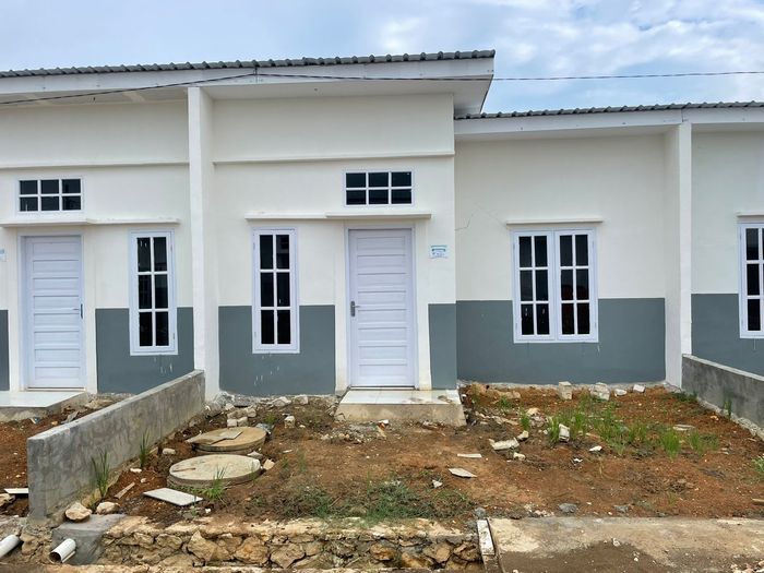 foto tampak rumah tipe 36/72 perumahan RAYA PURNAMA 2