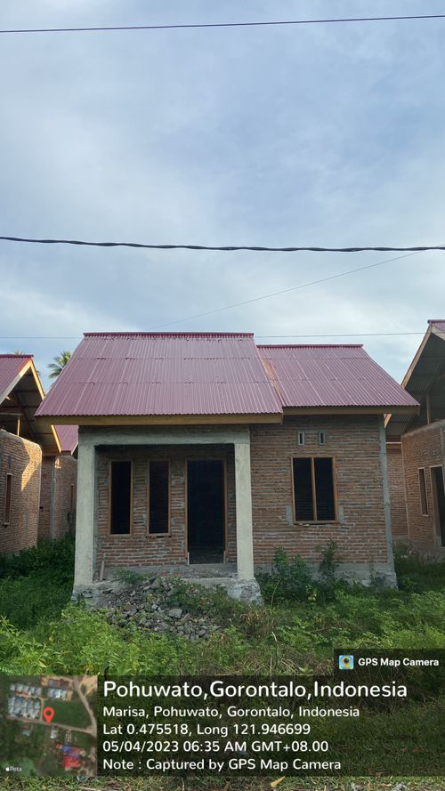 foto contoh rumah perumahan Perumahan Anggrindo