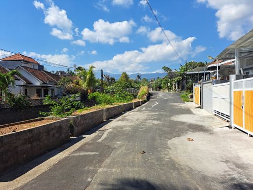 foto gerbang perumahan GRIYA MAWAR SARI 4