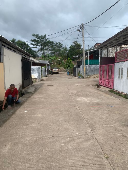 foto posisi tengah perumahan Lebak Agung Residence