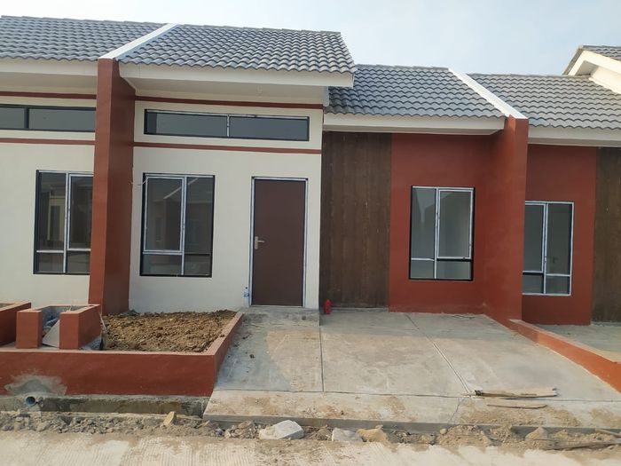 foto tampak rumah tipe 30/60 perumahan PARAMA by Sava