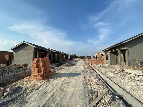 foto posisi tengah perumahan Bumi Kualu Damai IX