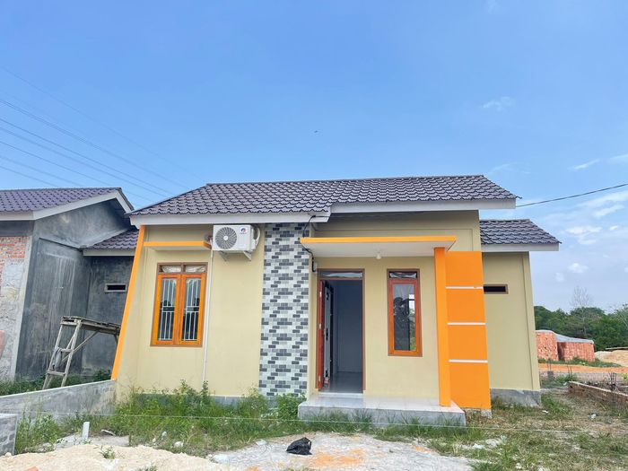 foto tampak rumah tipe 36/108 perumahan Vila Dekisa
