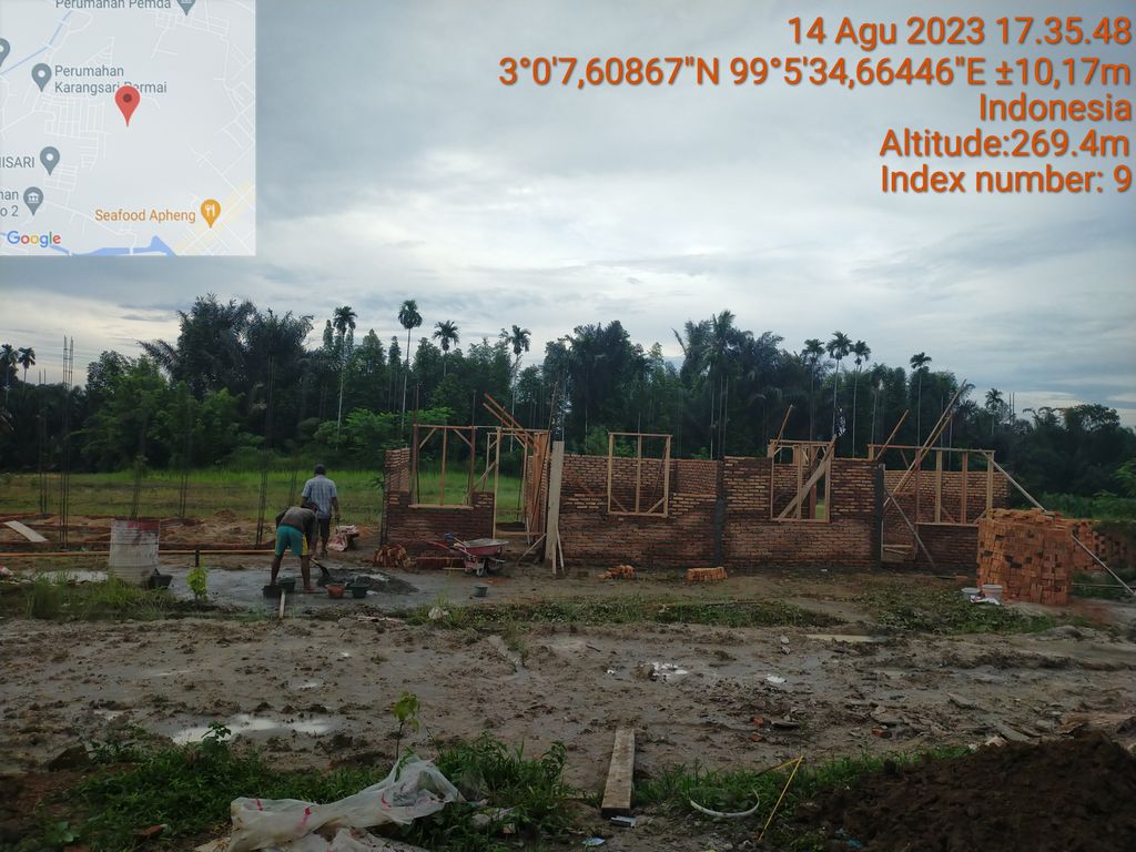 foto posisi tengah perumahan Bumi Karangsari Regency