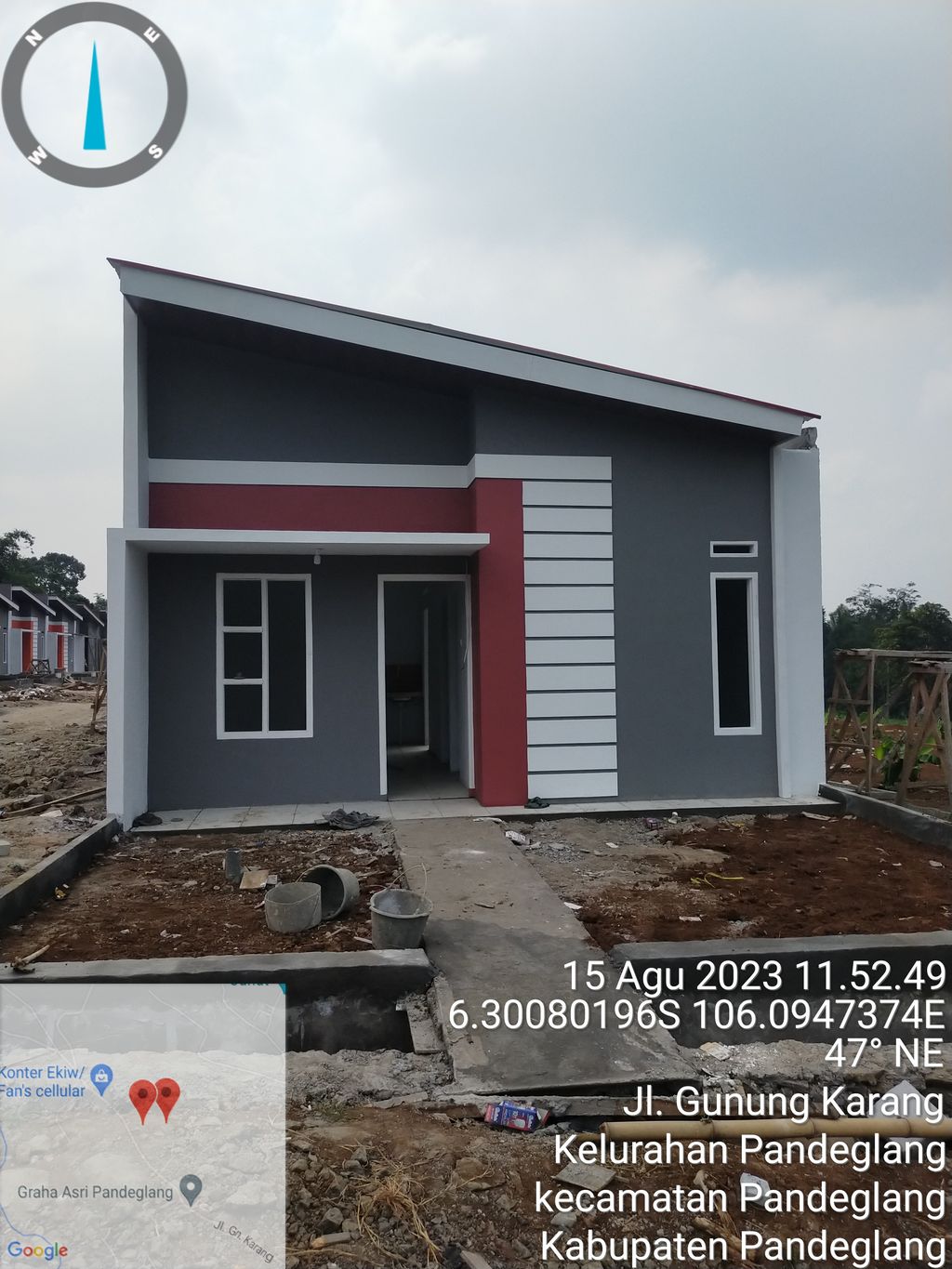 foto contoh rumah perumahan Arios Nims Cicadas