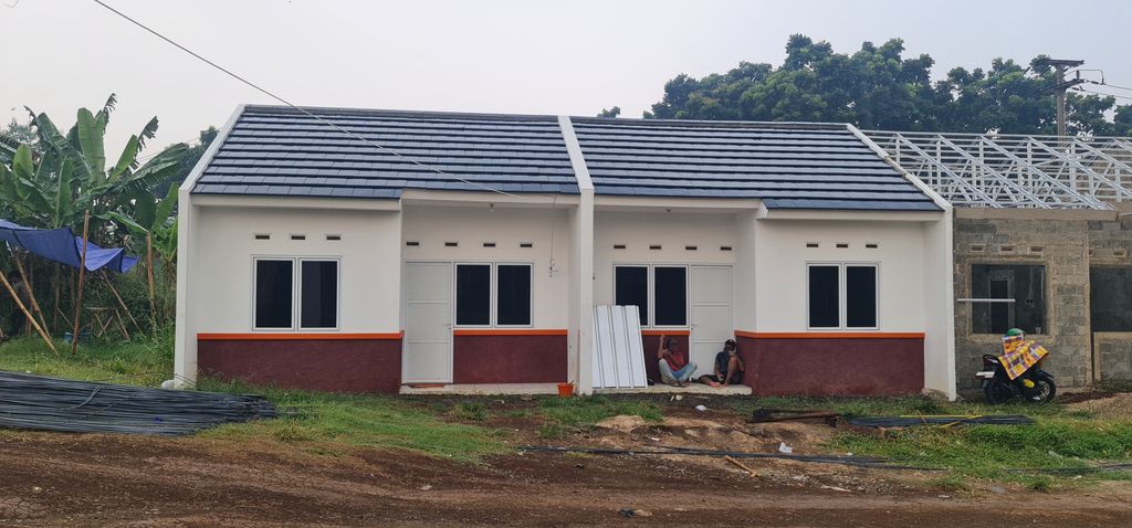 foto contoh rumah perumahan GRAHAPURA SENTOSA