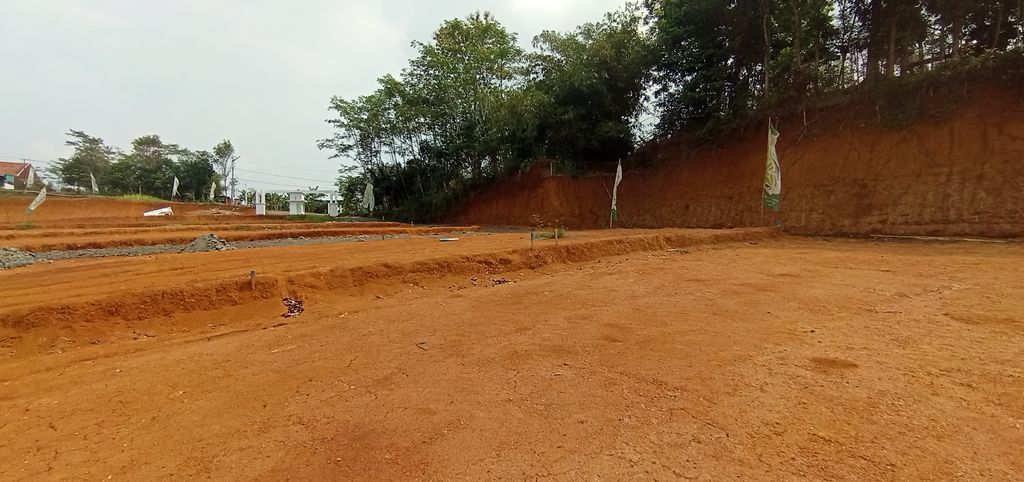 foto posisi tengah perumahan Bukit Mas Residence