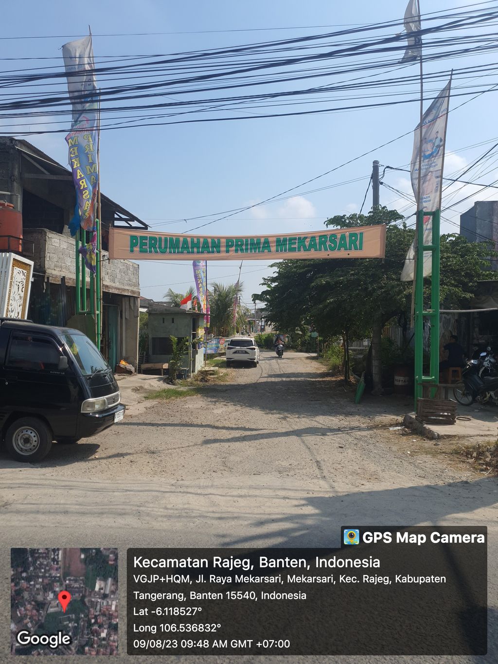 foto gerbang perumahan PRIMA MEKARSARI 3