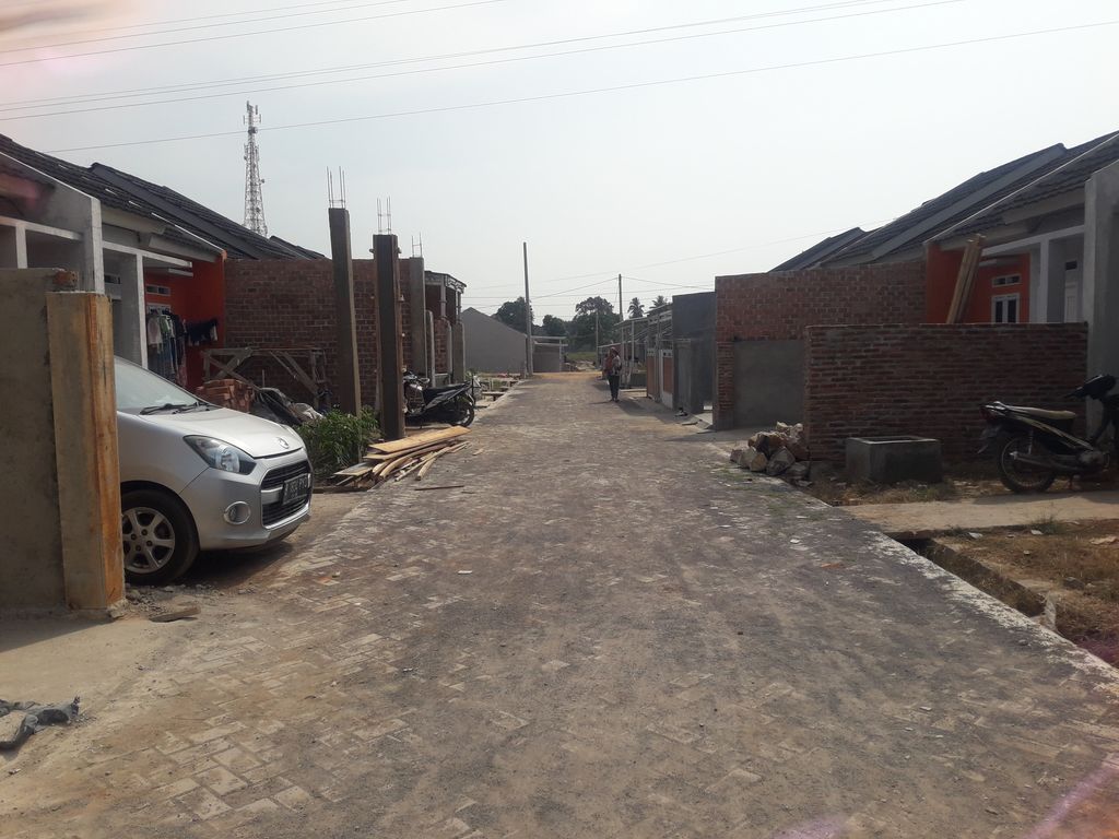 foto posisi tengah perumahan PESONA NATAR RESIDENCE TAHAP III
