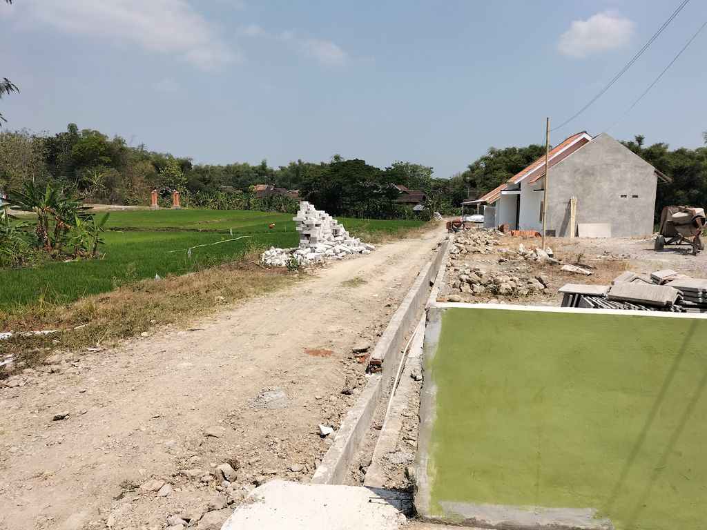foto posisi tengah perumahan Perumahan Sukolelo Asri
